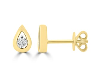 9K Yellow Gold Pear Shaped Diamond Earrings